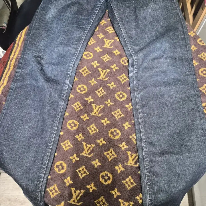 [BUNJANG] Dark Wash Denim Jeans / 진청 데님 청바지