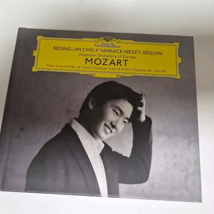 [BUNJANG] Jo Seong-jin Mozart CD Deutsche Grammophon / 조성진 cd 모차르트 음반 Deutsche Grammophon