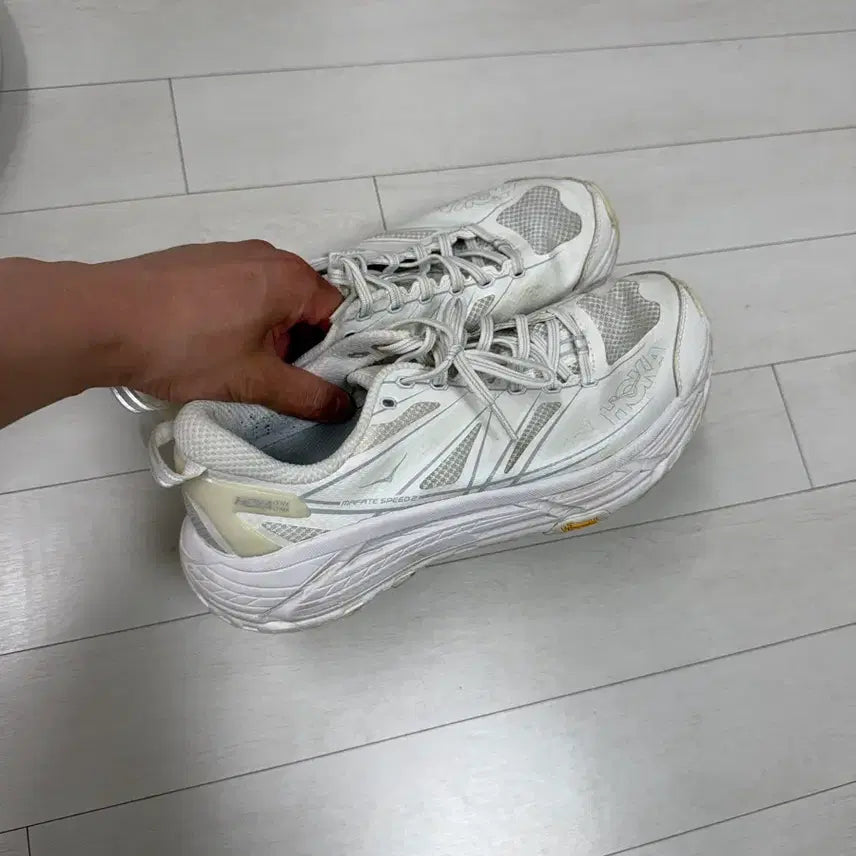 [BUNJANG] Hoka Mafate Speed 2 275mm Running Shoes / 호카 마파테 스피드 2 275 사이즈  사진 찍고 절대 안신습니다