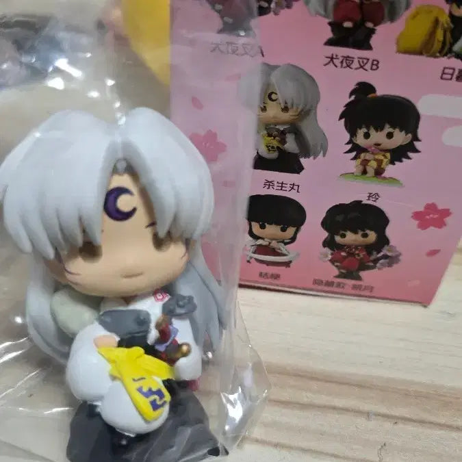 [BUNJANG] Inuyasha Sesshomaru Cherry Blossom Figure / 이누야샤 벚꽃 피규어 셋쇼마루