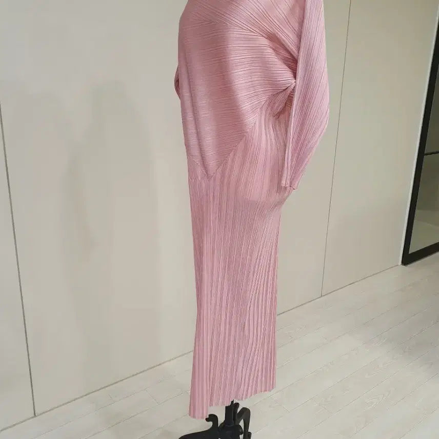 [BUNJANG] Pink Pleated Long Dress / 핑크 플리츠 롱 원피스