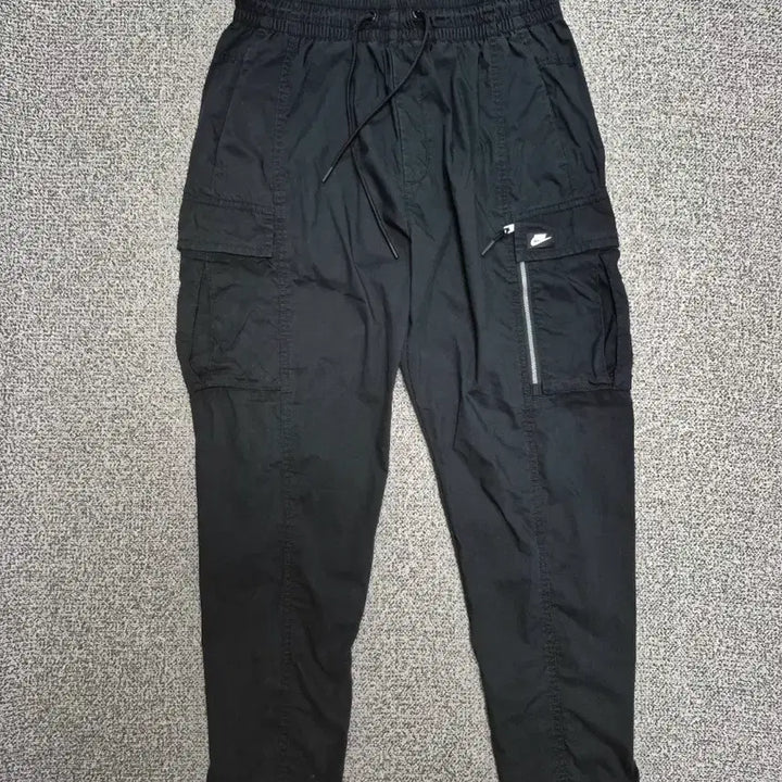[BUNJANG] Nike Black Cargo Jogger Pants / 나이키 블랙 카고 조거 팬츠