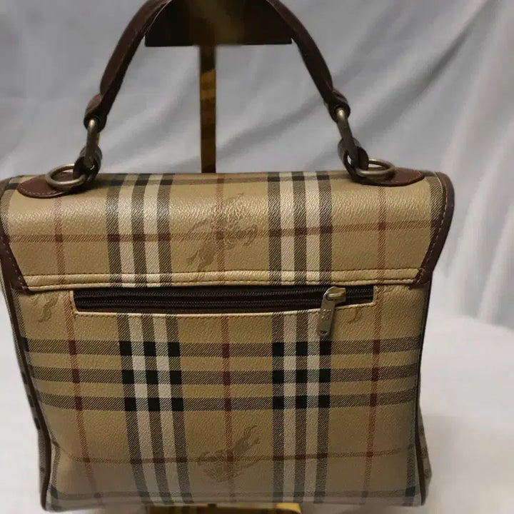 [BUNJANG] Burberry Vintage Check Crossbody Bag / 버버리 빈티지 체크 크로스백