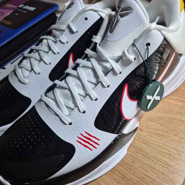 [BUNJANG] Nike Kobe 5 Alternate Replica - New - Size 285 / 코비 5 얼터네이트 285 레플 새제품
