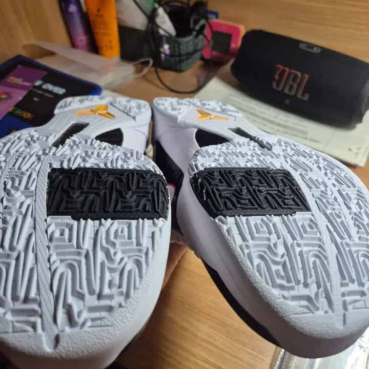 [BUNJANG] Nike Kobe 5 Alternate Replica - New - Size 285 / 코비 5 얼터네이트 285 레플 새제품