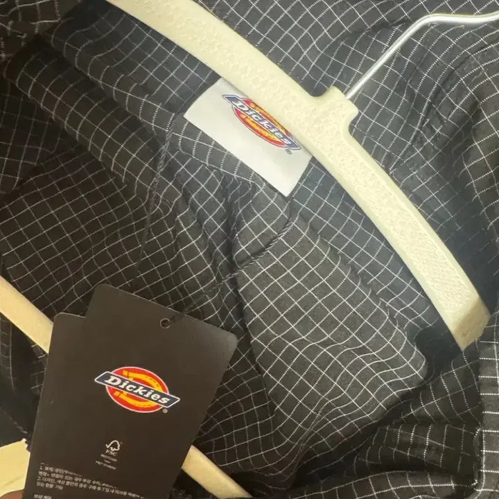 [BUNJANG] Dickies Grid Check Lightweight Windbreaker / 디키즈 그리드 체크 라이트 윈드브레이커