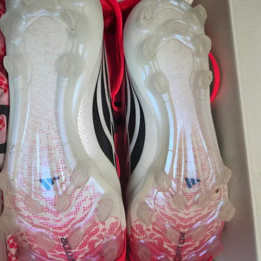 [BUNJANG] Adidas Predator 26 Elite FT FG AG Soccer Cleats - 270 / 아디다스 프레데터 26 엘리트 ft 2g3g ag 270 풀박스