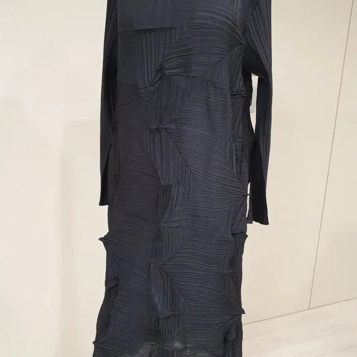 [BUNJANG] Black Pleated Long Dress / 블랙 플리츠 롱 원피스