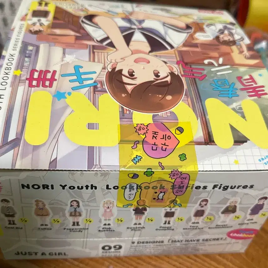 [BUNJANG] Nori Youth Lookbook Figure Series (POP MART) / 노리 Youth Lookbook 피규어 시리즈(팝마트 피규어)
