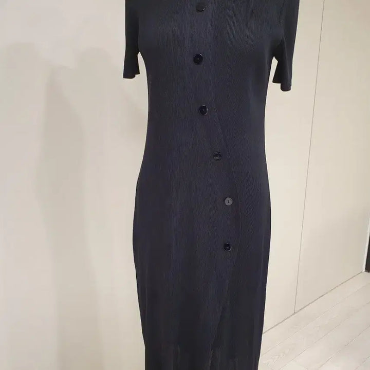 [BUNJANG] Plara Black Ribbed Short-Sleeve Long Dress / 플라라 블랙 골지 반팔 롱 원피스
