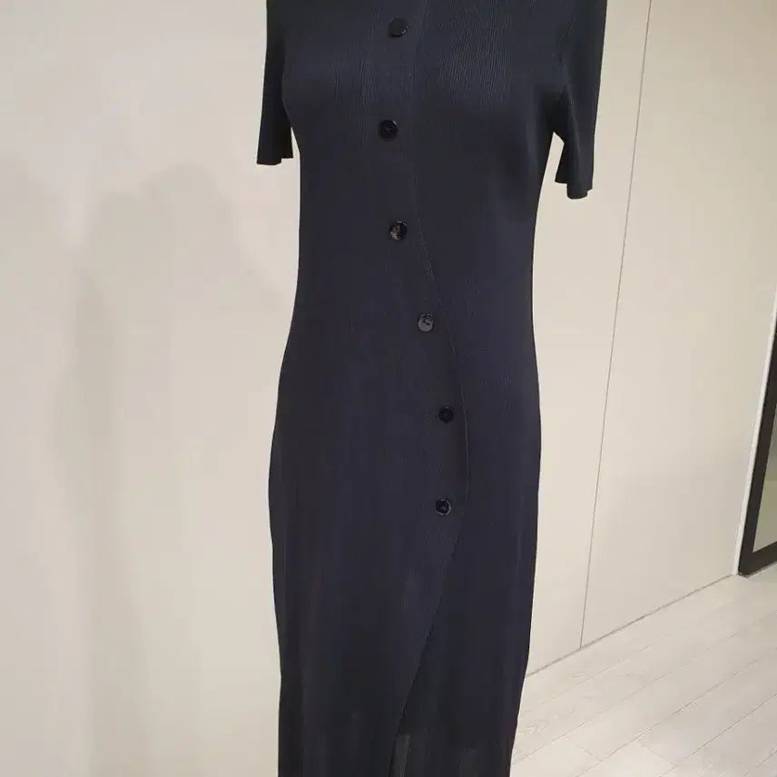 [BUNJANG] Plara Black Ribbed Short-Sleeve Long Dress / 플라라 블랙 골지 반팔 롱 원피스