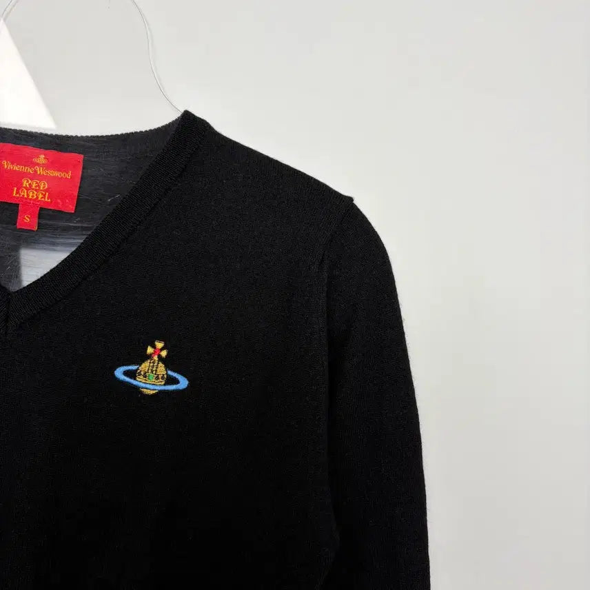 [BUNJANG] Vivienne Westwood Orb V-Neck Knit T-Shirt / 비비안웨스트우드 오브 브이넥 니트 티셔츠