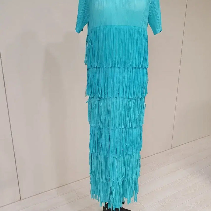 [BUNJANG] Turkey Blue Fringe Pleated Long Dress / 터키 블루 프린지 플리츠 롱 원피스