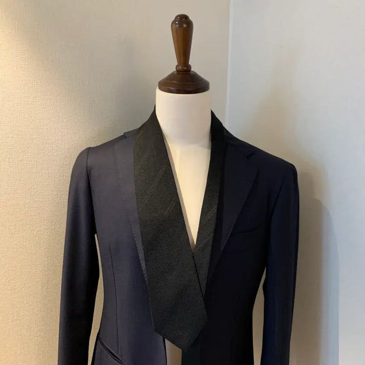 [BUNJANG] Burberry Black Stripe Luxury Necktie 9.4cm / 버버리(BURBERRY) 블랙 스트라이프 명품넥타이 최상급 9.4cm