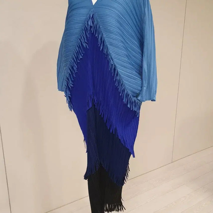 [BUNJANG] Pleated Fringe Long Dress - Blue / 플리츠 프린지 롱 원피스 블루