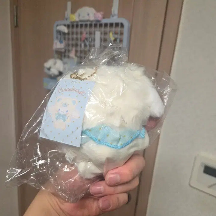 [BUNJANG] Cinnamoroll Fuwamosa Mascot Plush New / 시나모롤 후와모사 마스코트 인형 새상품