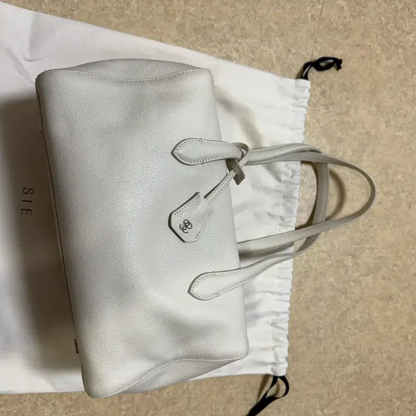 [BUNJANG] SIE Bonnie Folding Shoulder Bag Ivory / 시에(SIE) 보니 폴딩 숄더백 아이보리