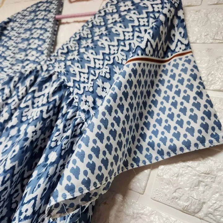 [BUNJANG] Patterned V-Neck Short-Sleeve Long Dress / 패턴 브이넥 반팔 롱 원피스