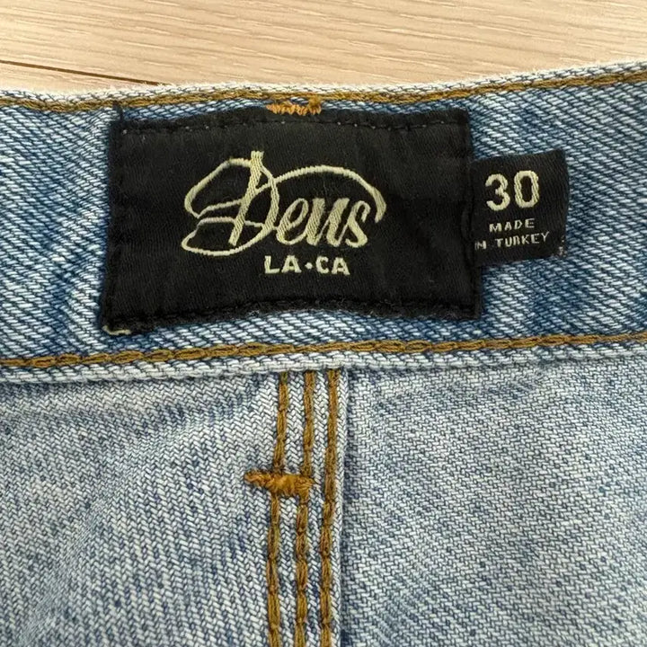 [BUNJANG] Deus Ex Machina Straight Tapered Jeans 30 / 데우스 엑스 마키나 스트레이트 테이퍼드 진 30