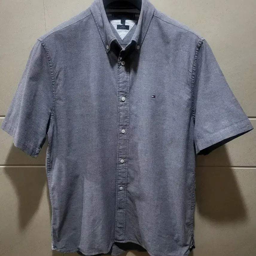 [BUNJANG] Tommy Hilfiger Short Sleeve Shirt L / 타미힐피거 반팔남방  L