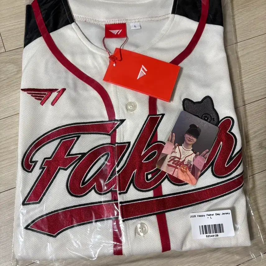 [BUNJANG] T1 Faker Birthday Baseball Jersey L / T1 페이커 생일 야구 유니폼 L 사이즈