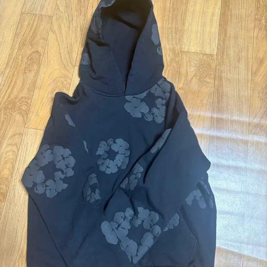 [BUNJANG] Denim Tears Black Hoodie / 데님티어스 블랙 후드티