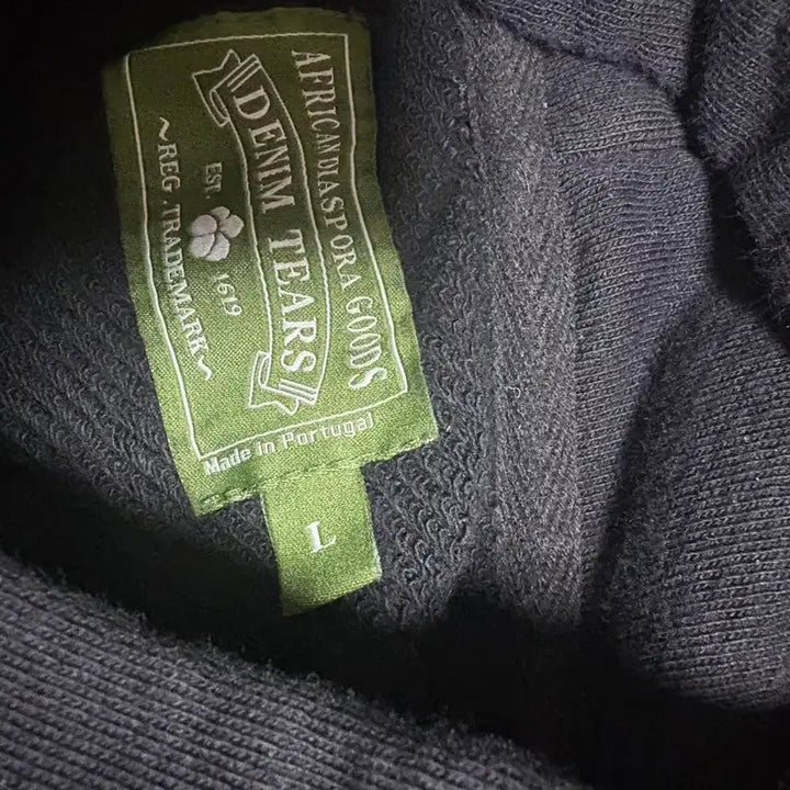 [BUNJANG] Denim Tears Black Hoodie / 데님티어스 블랙 후드티