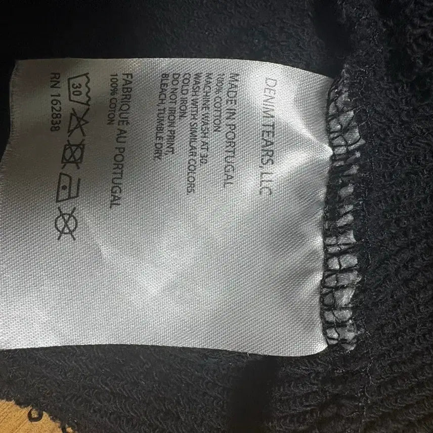 [BUNJANG] Denim Tears Black Hoodie / 데님티어스 블랙 후드티