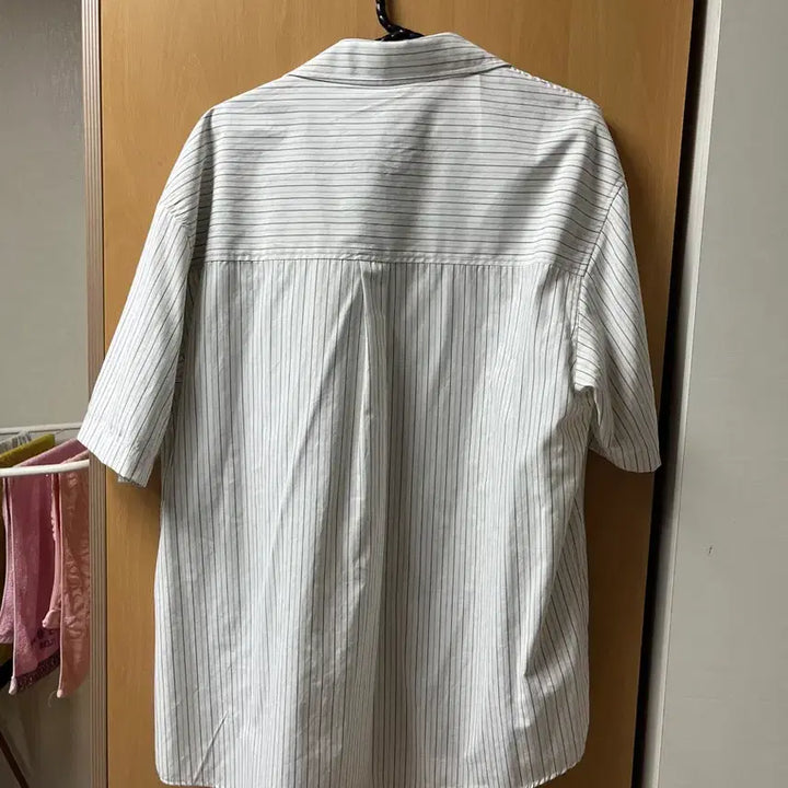 [BUNJANG] Fabrega Lauren Stripe Half Shirt White Size 2 / 파브레가 로렌 스트라이프 하프셔츠 화이트 2사이즈