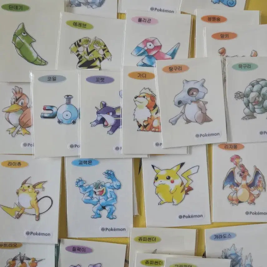 [BUNJANG] Pokemon 30th Anniversary Stickers / 포켓몬30주년 띠부씰 교환합니다