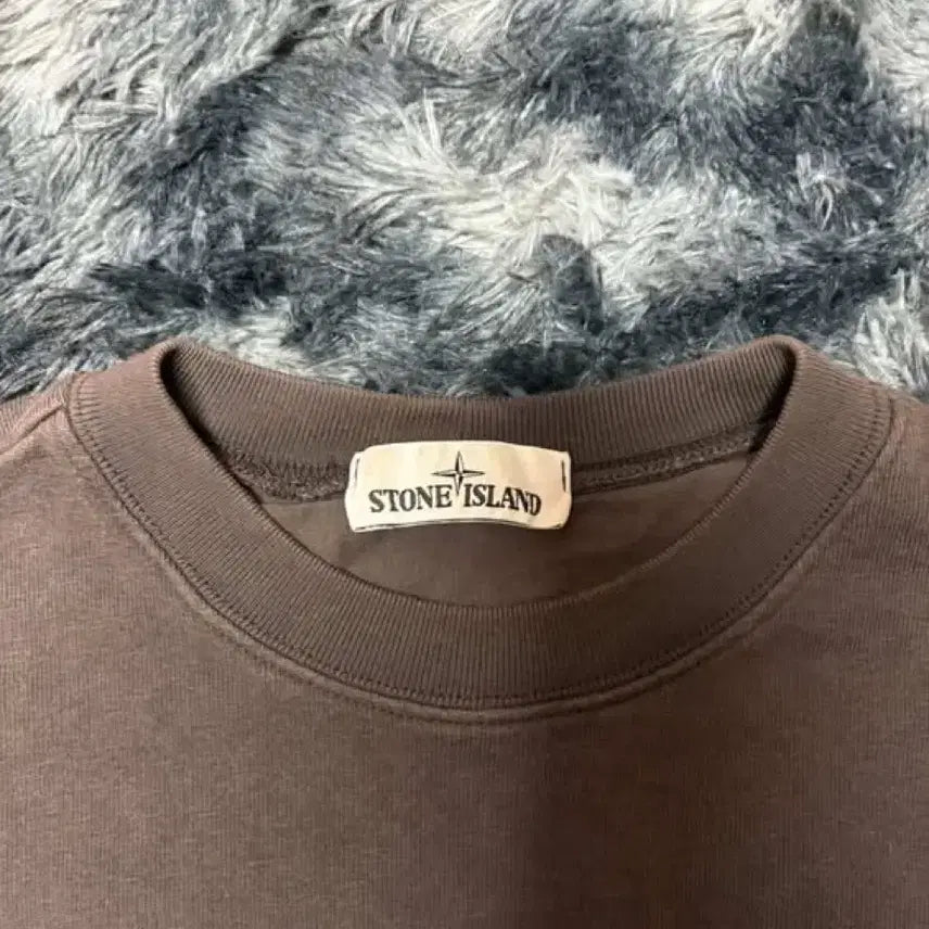 [BUNJANG] Stone Island Sweatshirt - Size M (Authentic) / [정품/M사이즈]스톤아일랜드 맨투맨