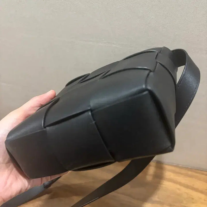 [BUNJANG] Black Leather Shoulder Bag Crossbody Mini Bag / 블랙 레더 숄더백 크로스백 미니백