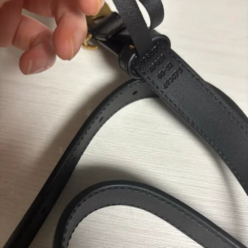 [BUNJANG] Gucci GG Marmont Belt Black Gold Hardware / 구찌 GG 마몽 벨트 블랙 금장