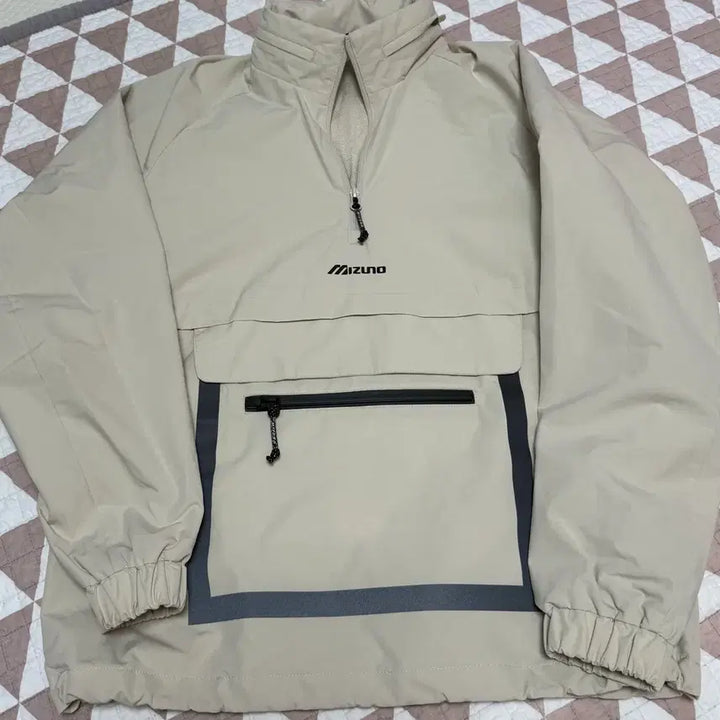 [BUNJANG] Mizuno Anorak Windbreaker Beige / 미즈노 아노락 바람막이 베이지