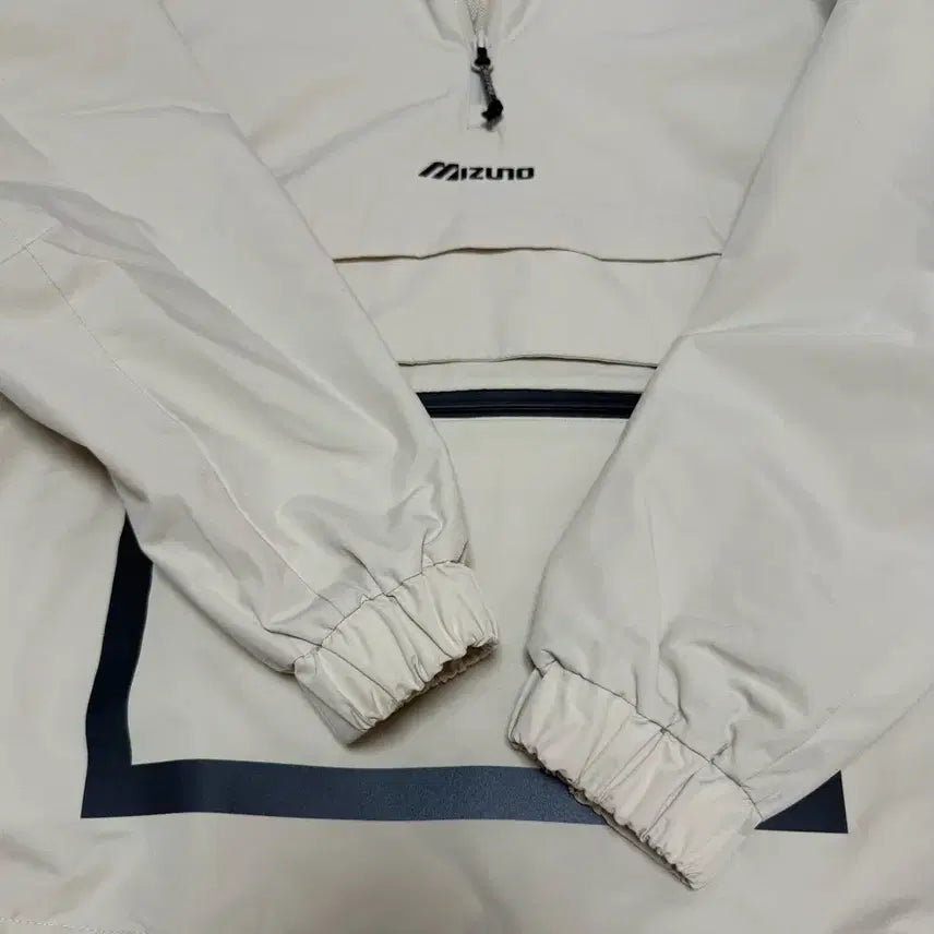 [BUNJANG] Mizuno Anorak Windbreaker Beige / 미즈노 아노락 바람막이 베이지