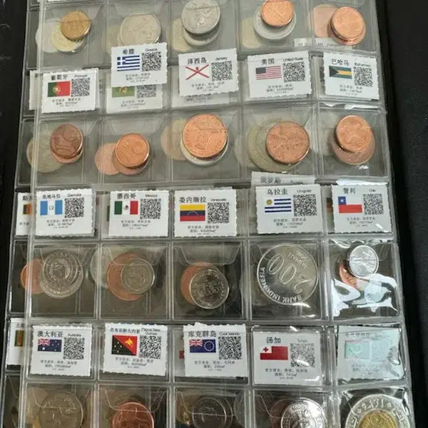[BUNJANG] World 60 Countries Coin Collection Set with Premium Album / 세계 60개국 동전 세트 / 수집용 기념품 고급 앨범