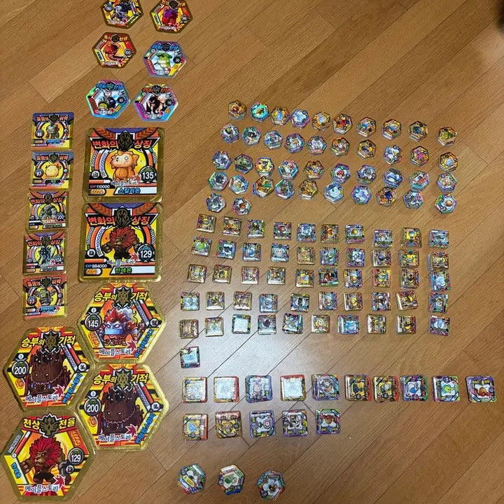 [BUNJANG] MapleStory Game Tokens Bundle (1114 pcs) / [총 1114장] 메이플스토리 딱지
