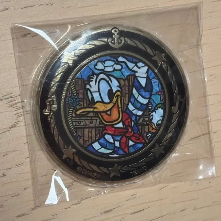 [BUNJANG] Disney Donald Duck 24k Gold Badge / 디즈니 24k 도날드덕 뱃지