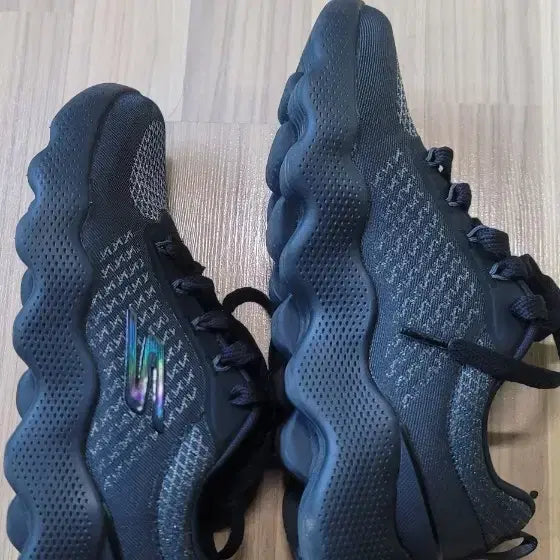 [BUNJANG] Skechers GoWalk Massage Fit Shoes Black 235 / 스케쳐스 고워크 마사지핏 블랙 (235)