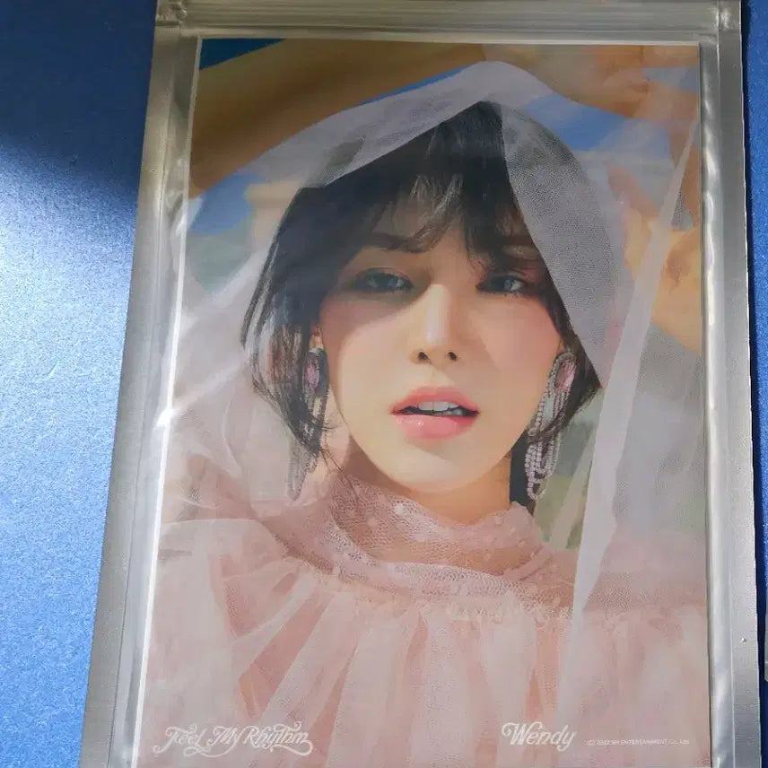 [BUNJANG] Red Velvet Wendy Feel My Rhythm A4 Photocard (Sealed) / (미개봉) 레드벨벳 웬디 필마이리듬 a4 포토