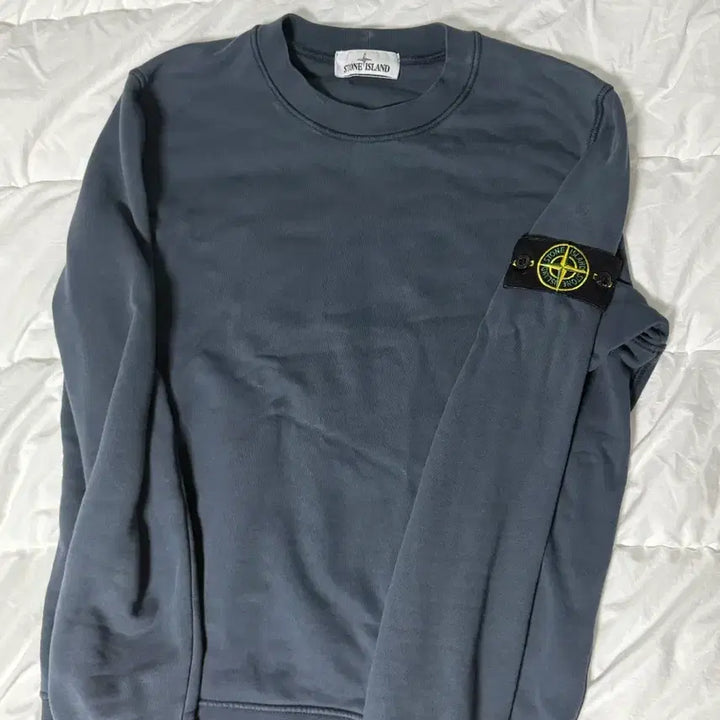 [BUNJANG] Stone Island Sweatshirt 22ss Avio Blue M / 스톤아일랜드 맨투맨 22ss 아비오블루 m