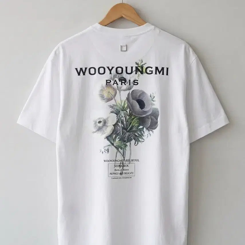 [BUNJANG] WooYoungMi 23FW Flower Back Logo T-Shirt / [발색,새상품급] 우영미 플라워 백로고 반팔 23FW