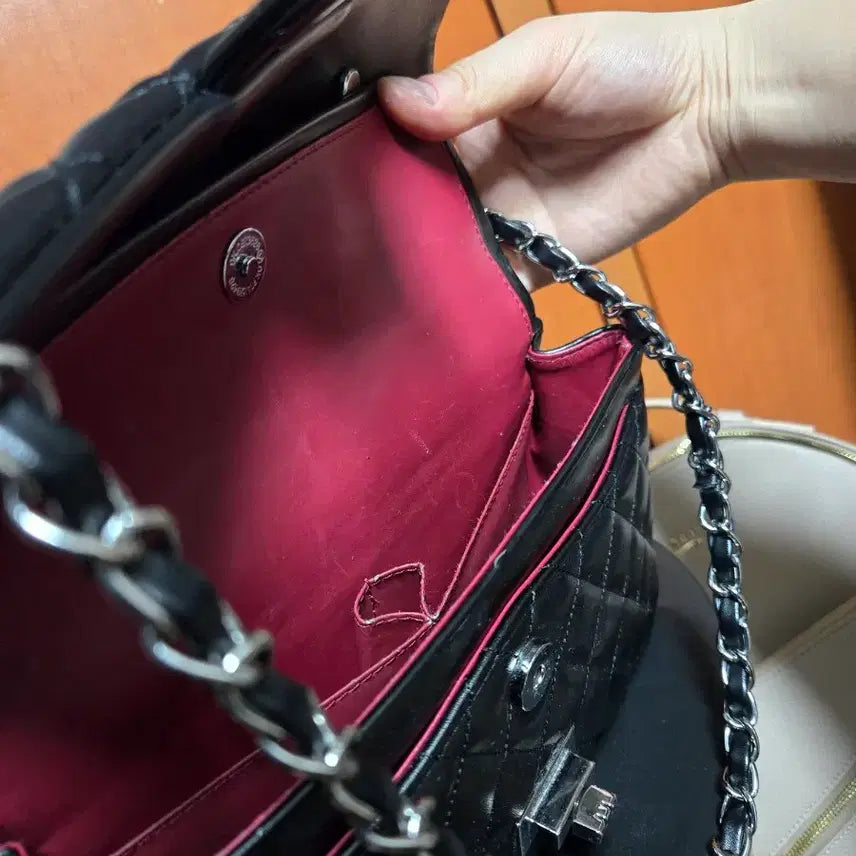 [BUNJANG] Black Quilting Shoulder Bag Crossbody Bag / 블랙 퀄팅숄더백,크로스백