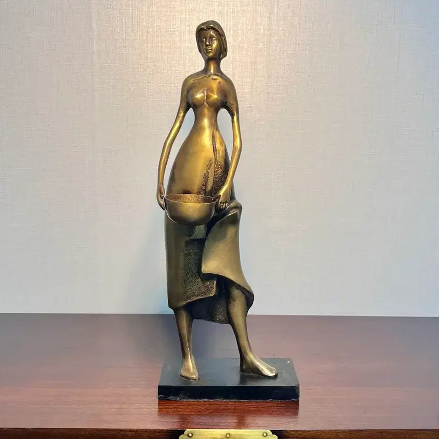 [BUNJANG] Oh Byung Geun Bronze Woman Sculpture / 오병근 작가) 동브론즈 여인 조각상
