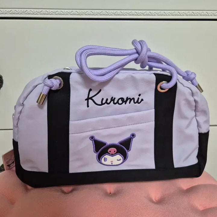 [BUNJANG] Kuromi Shoulder Bag Gym Bag / 쿠로미 숄더백 운동가방