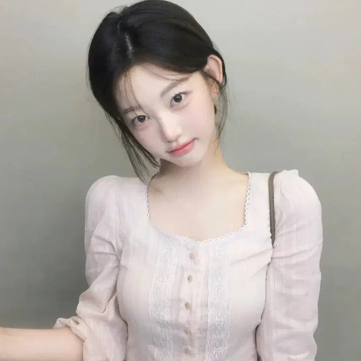 [BUNJANG] Jennie-O Pearl Ethnic Blouse - Size M / 제니오 펄 에스닉 블라우스 M