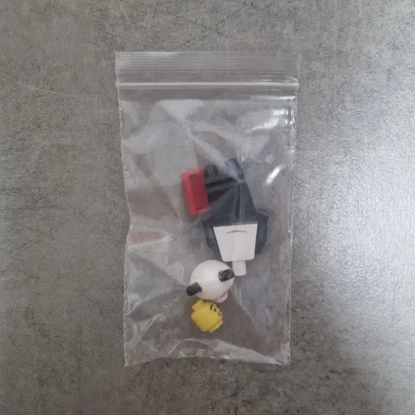 [BUNJANG] LEGO BAM Limited Edition Chinese Panda Waiter Minifigure / (새제품) 레고 bam 중국 판다 알바 미니피규어