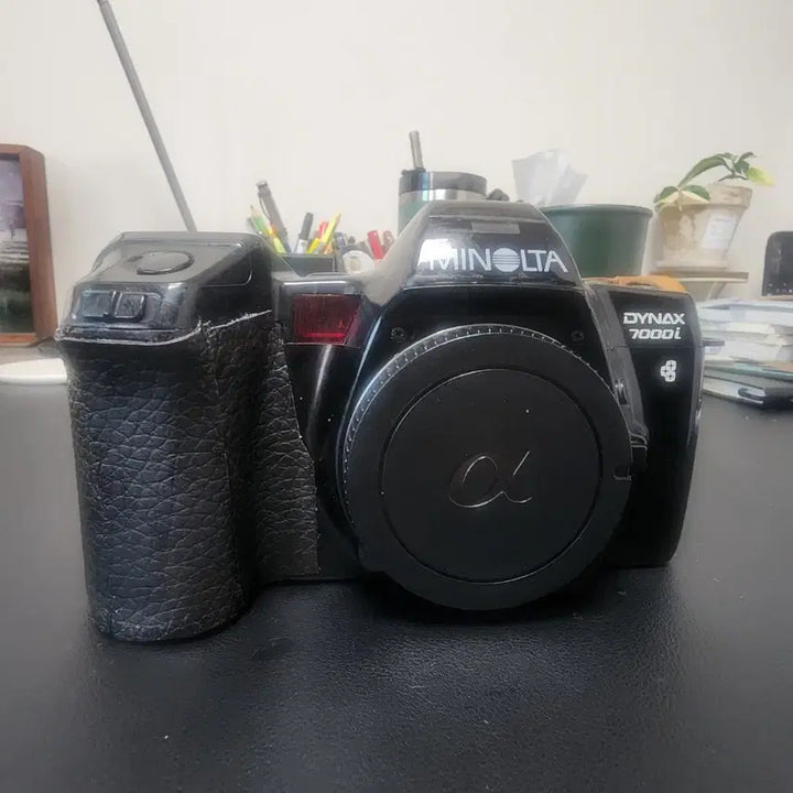 [BUNJANG] Minolta Dynax 7000i Film Camera Set with 35-105mm Lens / 미놀타 Dynax 7000i 카메라 세트
