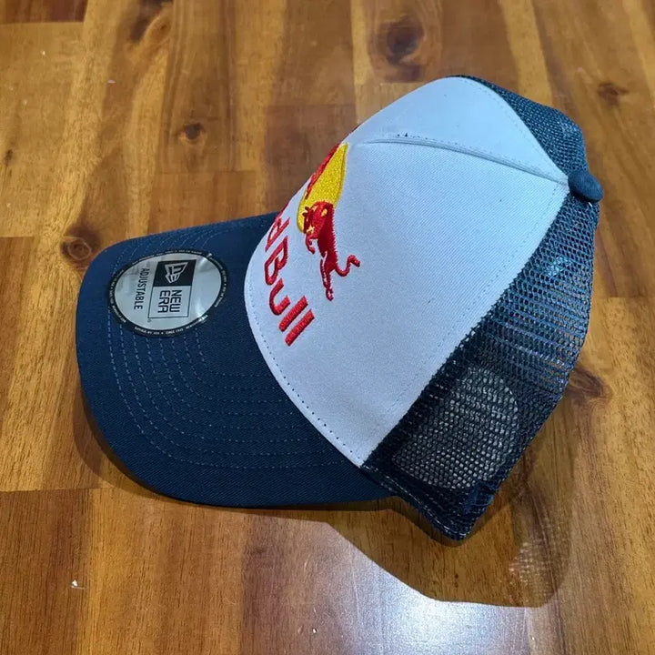 [BUNJANG] New Era Red Bull Trucker Cap White/Navy / 뉴에라 레드불 트래커캡 화이트/네이비