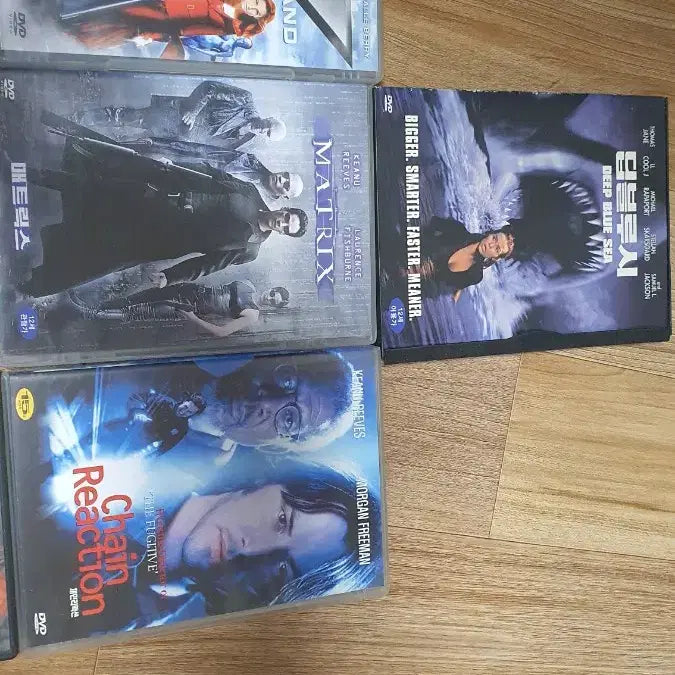 [BUNJANG] Movie DVD Collection: The Matrix, Die Hard, and More / DVD 영화 모음 (매트릭스, 다이하드 등)